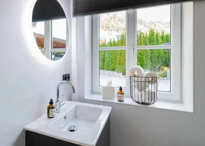 Basecamp Salzkammergut - Exklusives Mitten Im Salzkammergut شقة